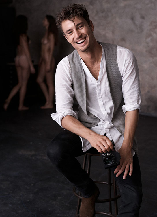 2000x2000-big1707-gq-sl-m02-118-ecirgbv2